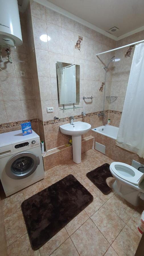 Orange Apartment With Panoramic View Biszkek Zewnętrze zdjęcie